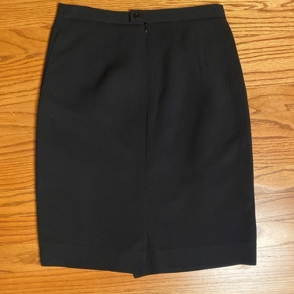 Garfield and Marks black on black striped pencil Skirt Straight short Size 4 - Picture 2 of 10